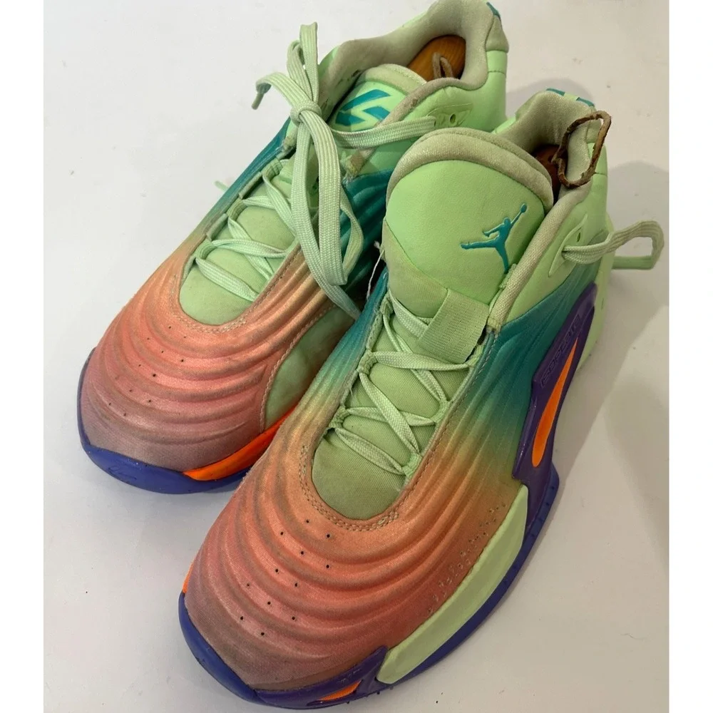 Nike Air Jordan Luka 3 Blurred Vision Vapor Green/Hyper Jade/Cone 8.5 HQ4255-300